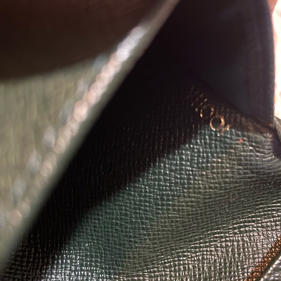 Louis Vuitton Long Wallet/ Taiga Porte Valeurs Organizer Wallet in Taiga leather - Picture 8 of 8